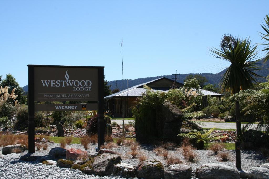 Westwood Lodge Franz Josef Exterior photo